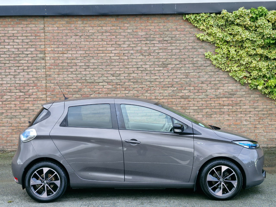 Renault Zoe SIGNATURE NAV BOSE EDTION — thumbnail 9