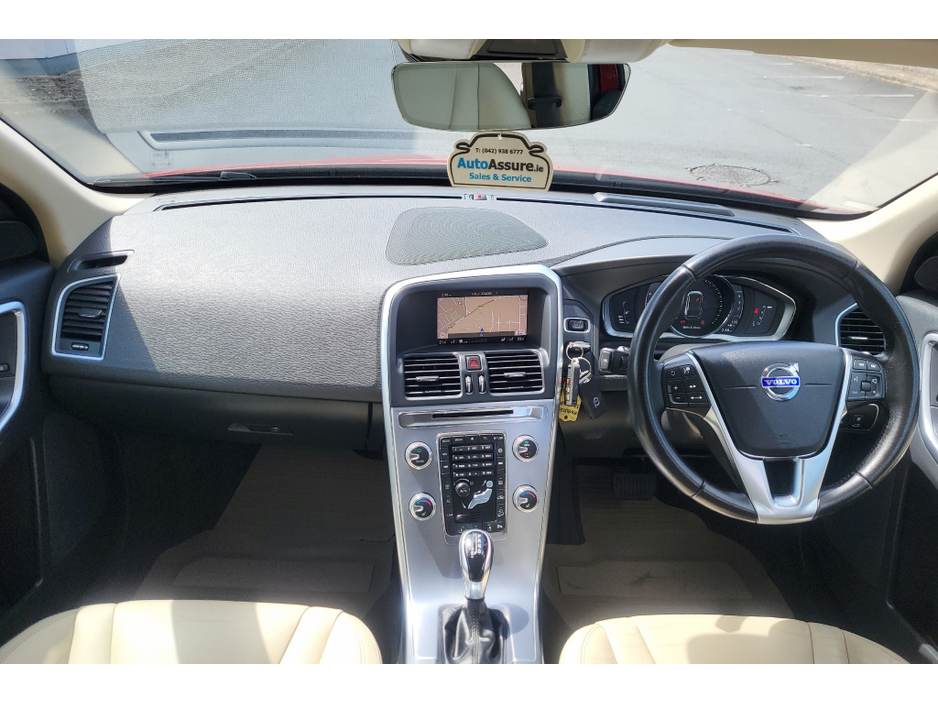 2017 Volvo XC60 2.4L Diesel For Sale Images