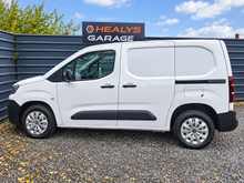 2023 Peugeot Partner 1.5L Diesel For Sale Images