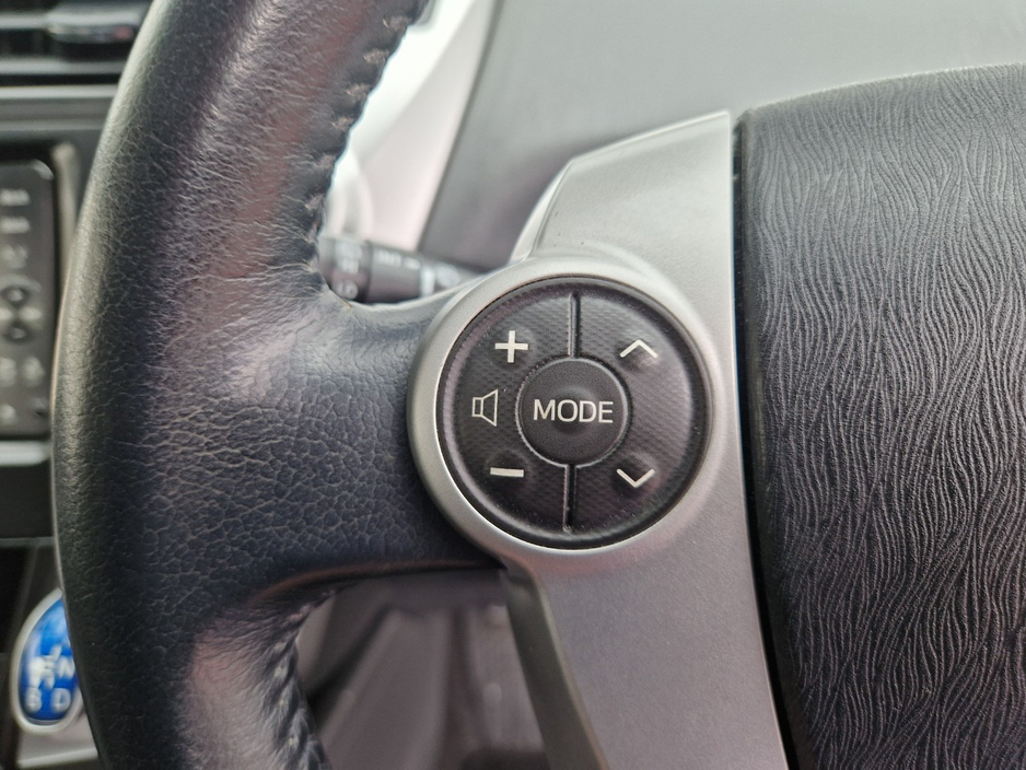 2012 Toyota Prius 1.8L Petrol Hybrid For Sale Images