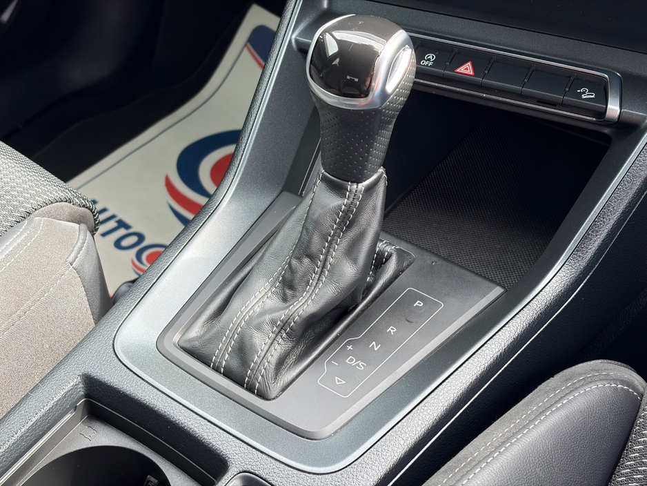 2021 Audi Q3 2L Diesel For Sale Images
