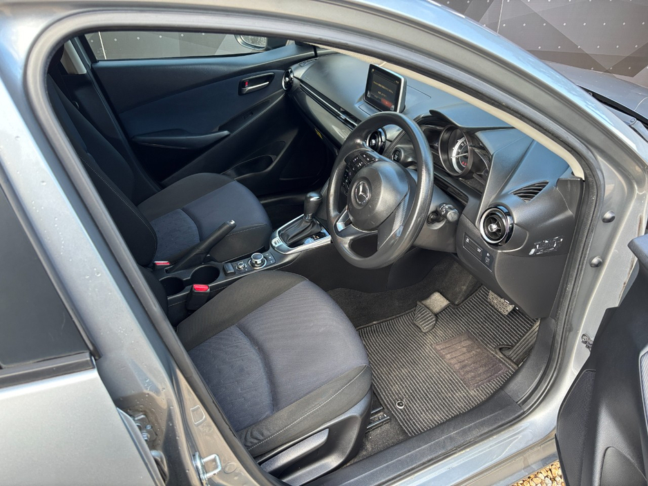 Mazda Demio 1.3 Skyactive automatic — thumbnail 11