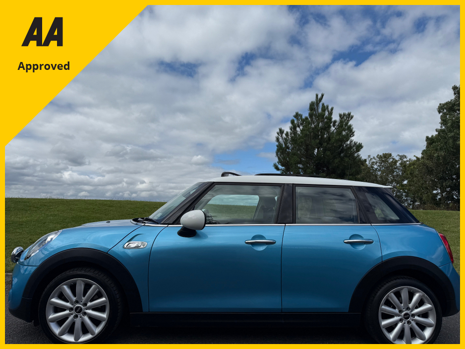 2015 MINI Cooper S 2.0L Diesel For Sale Images