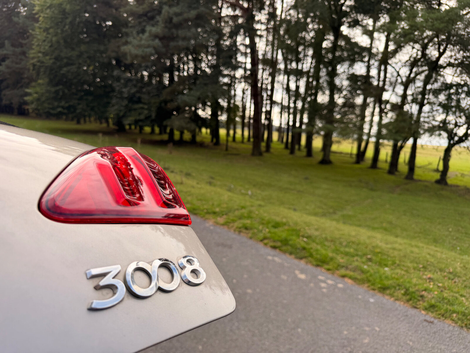 Peugeot 3008 1.2 PureTech Active S&S — thumbnail 28