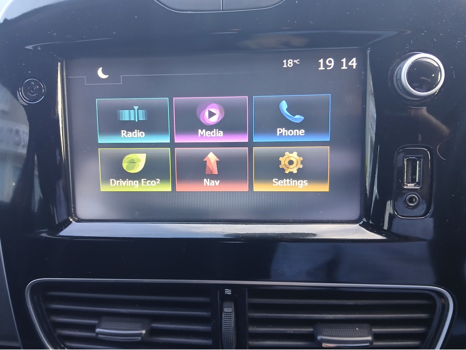 2018 Renault Clio 1.1L Petrol For Sale Images