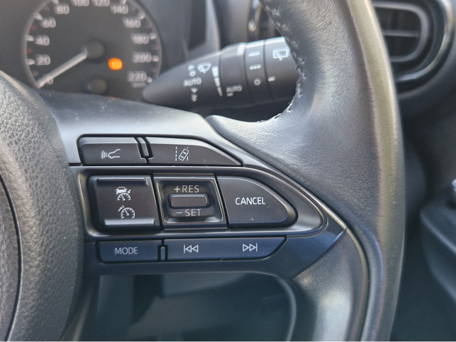 2022 Toyota Yaris 1.5L Petrol Hybrid For Sale Images
