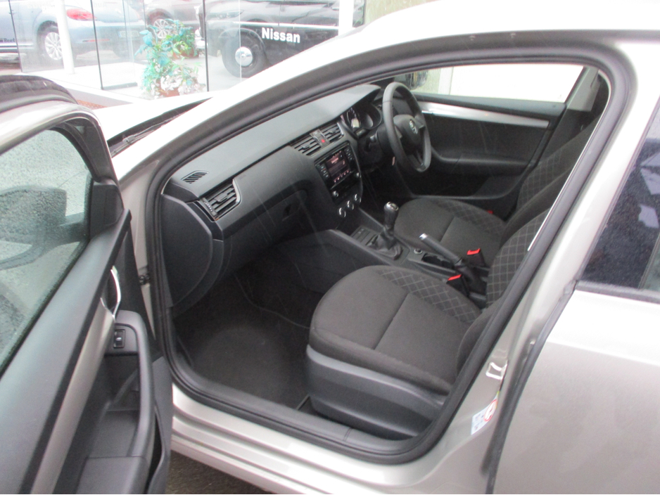 2018 Skoda Octavia 1L Petrol For Sale Images