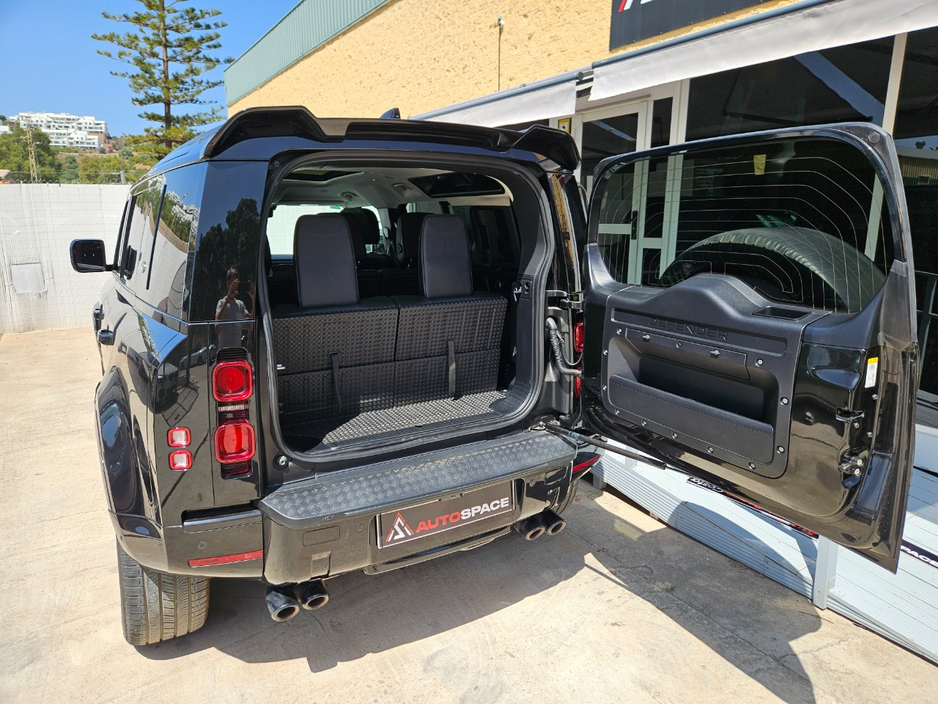 2022 Land Rover Defender 3L Petrol Hybrid For Sale Images