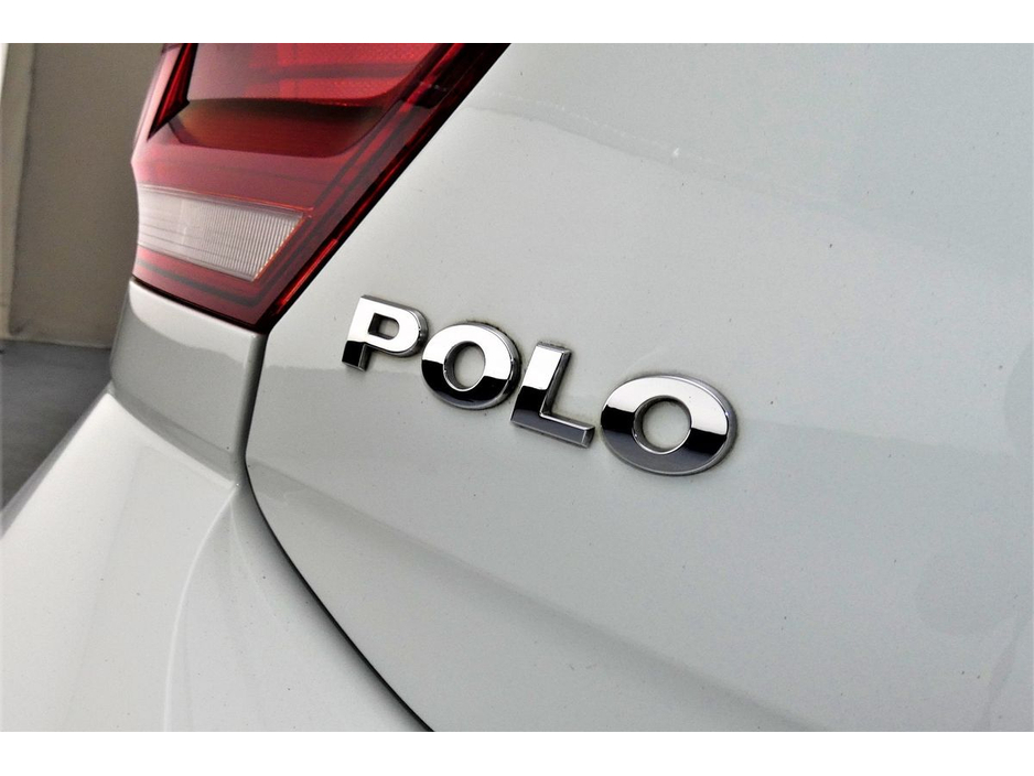 Volkswagen Polo 1.0 TSI DSG COMFORTLINE *DIG DASH*CARPLAY*REVERSE CAM*PARK SENSORS* — thumbnail 22