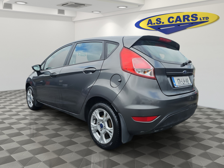 Ford Fiesta ZETEC 1.0 — thumbnail 5