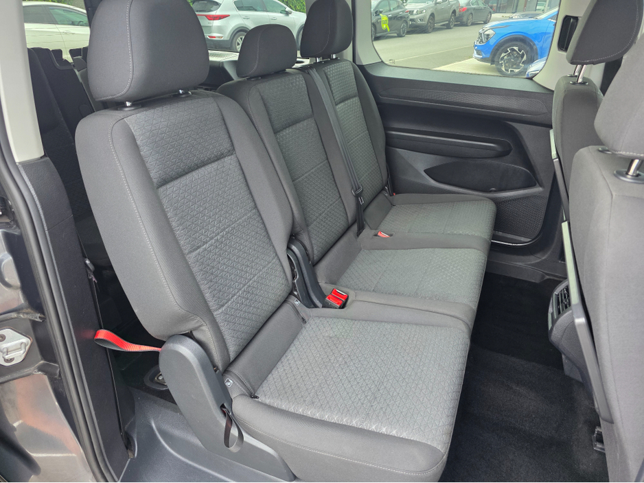 2023 Ford Tourneo Connect 2L Diesel For Sale Images
