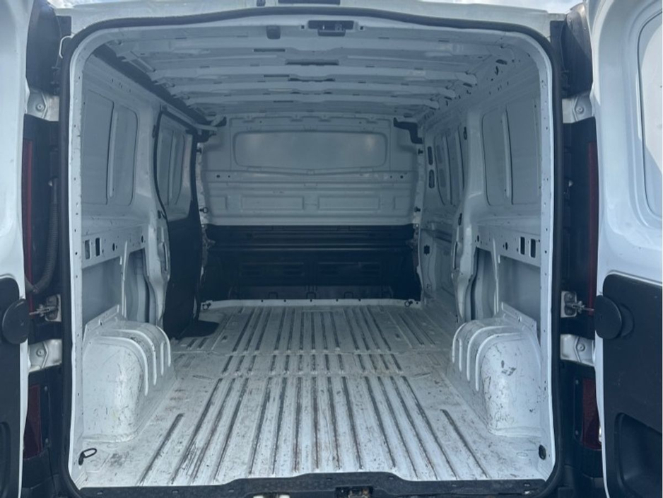 2023 Renault Trafic 2L Diesel For Sale Images