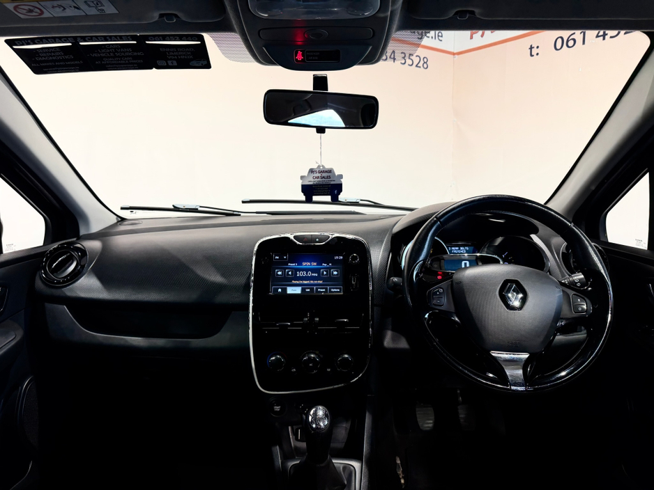 Renault Clio IV DYNAMIQUE 1.2 PET 7 4DR PETROL — thumbnail 10