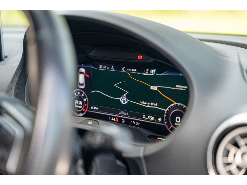 Audi A3 DBA-8VCXS — thumbnail 14