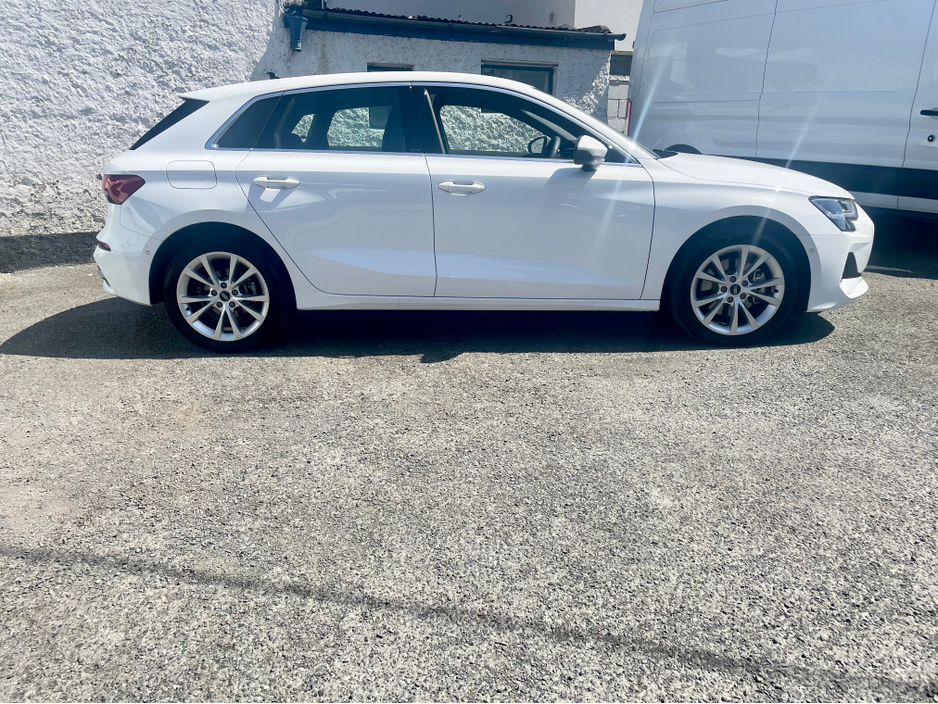 2025 Audi A3 1.5L Petrol Plug-in Hybrid For Sale Images