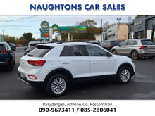 2023 Volkswagen T-Roc 1L Petrol For Sale Images