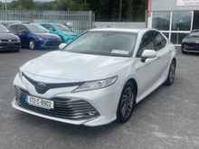 2017 Toyota Camry 2.5L Petrol Hybrid For Sale Images