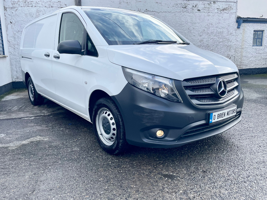 2023 Mercedes-Benz Vito 2L Diesel For Sale Images