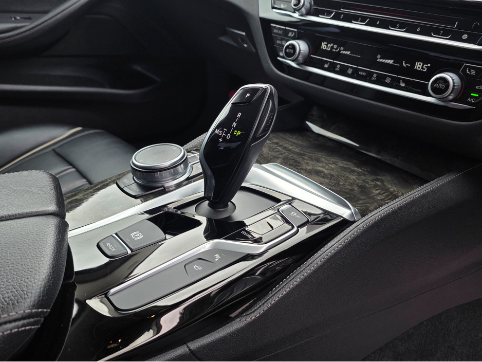 2018 BMW 5 Series 2.0L Diesel For Sale Images