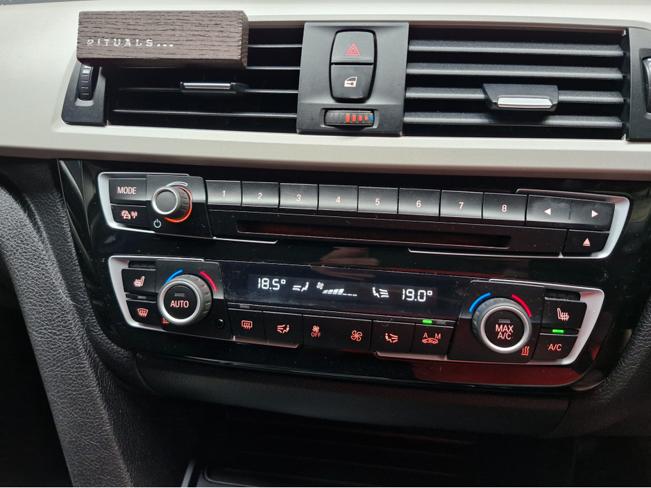 2018 BMW 3 Series 2L Diesel For Sale Images