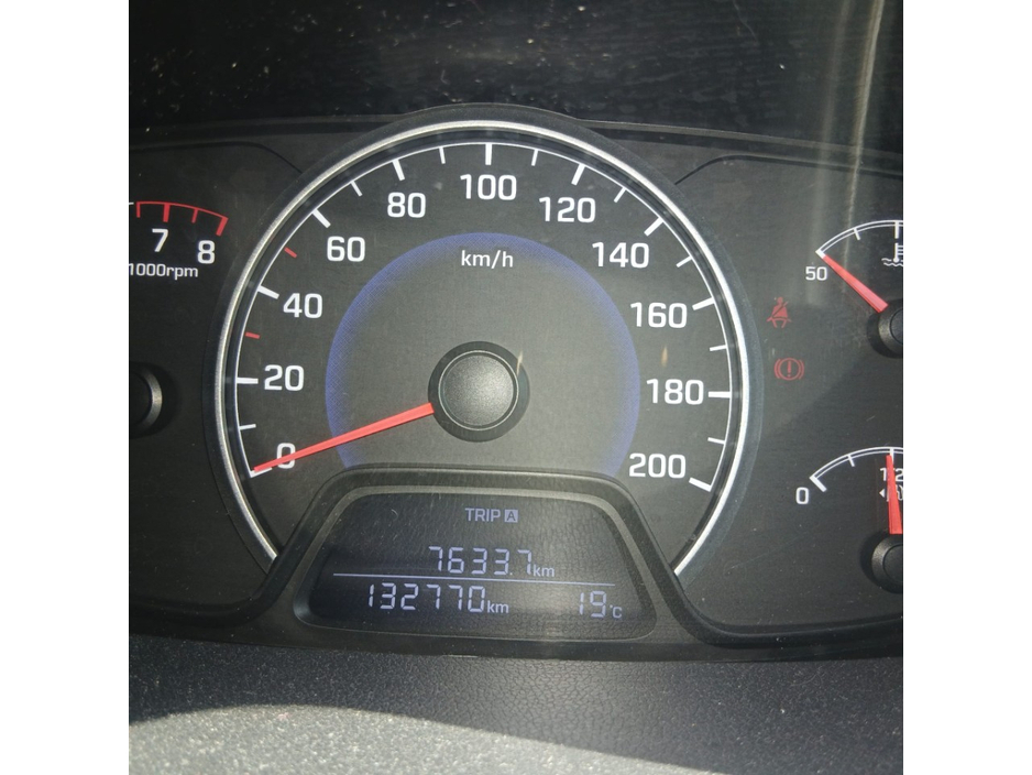 Hyundai i10 MANUAL DELUXE 4DR — thumbnail 4