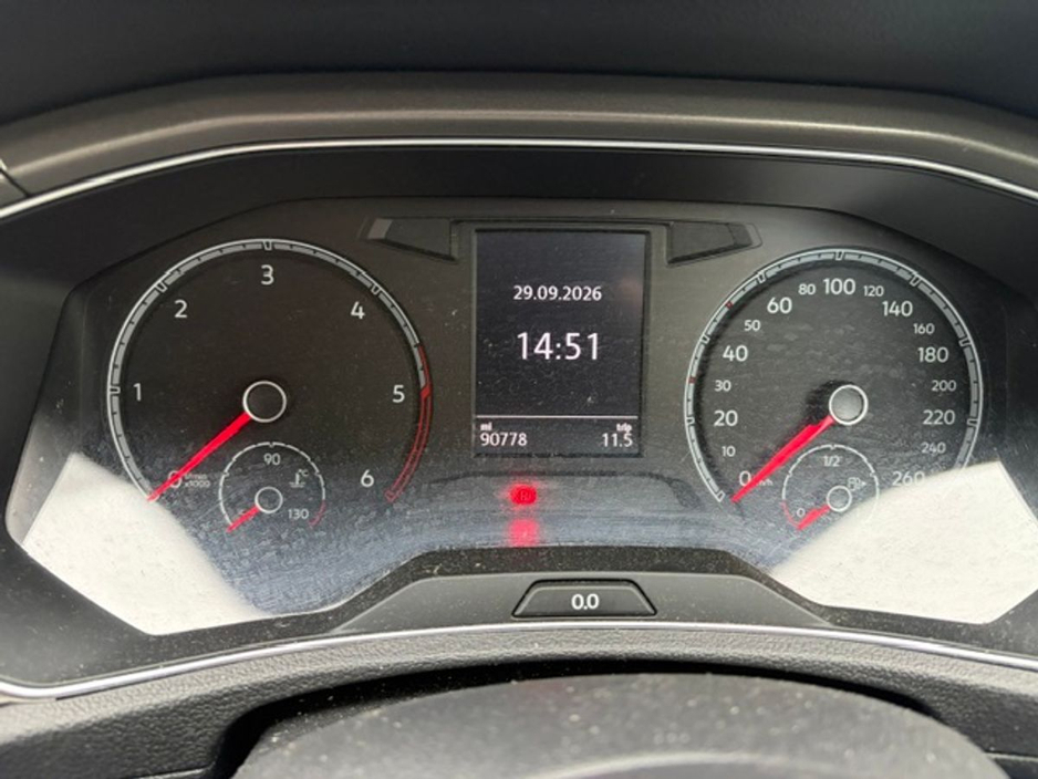 2021 Volkswagen T-Roc 2L Diesel For Sale Images