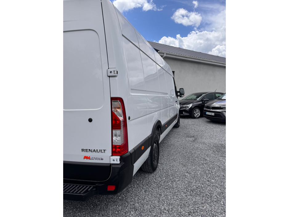 2020 Renault Master 2.3L Diesel For Sale Images