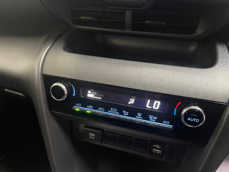 2021 Toyota Yaris Cross 1.5L Petrol Hybrid For Sale Images