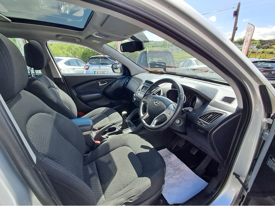 2013 Hyundai ix35 1.7L Diesel For Sale Images