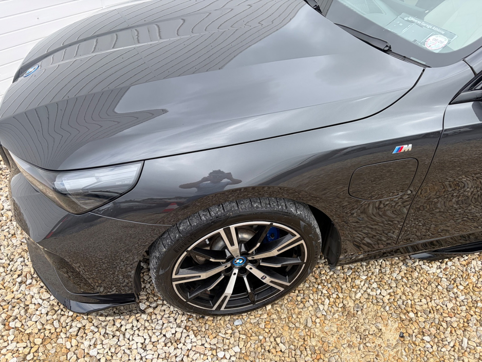 2024 BMW 5 Series 2L Petrol Plug-in Hybrid For Sale Images