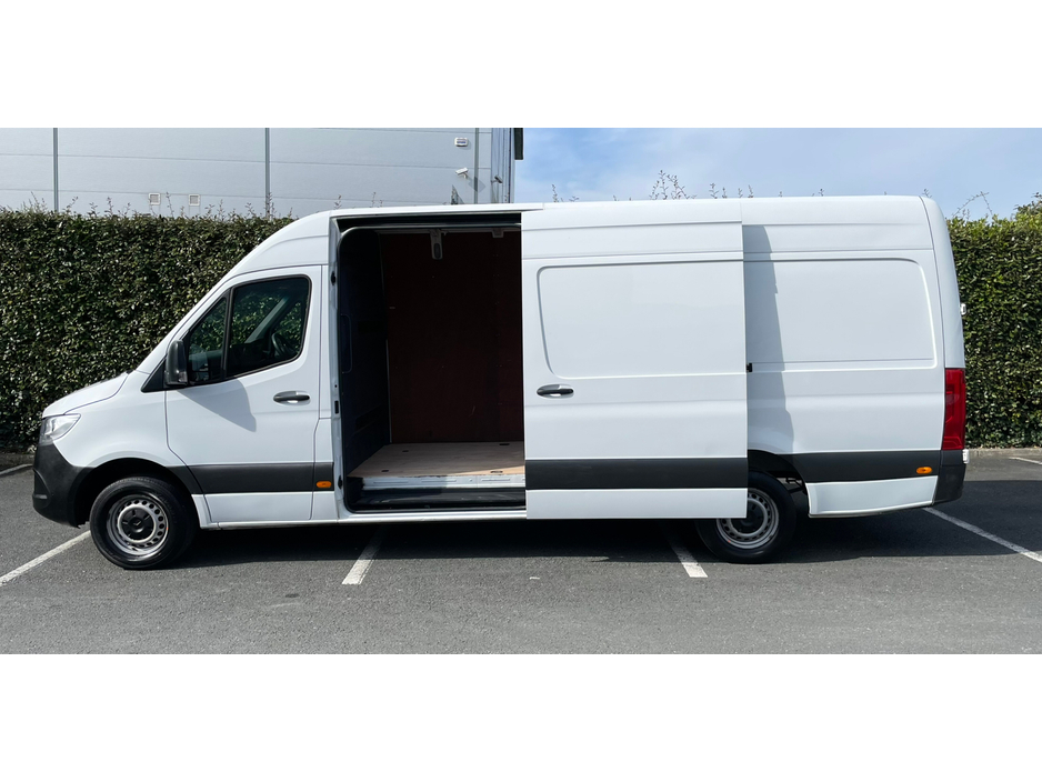 Used Mercedes-Benz Sprinter  (2021)