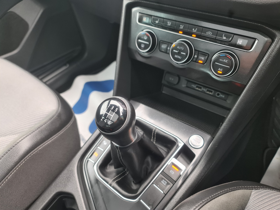 2019 Volkswagen Tiguan 2L Diesel For Sale Images