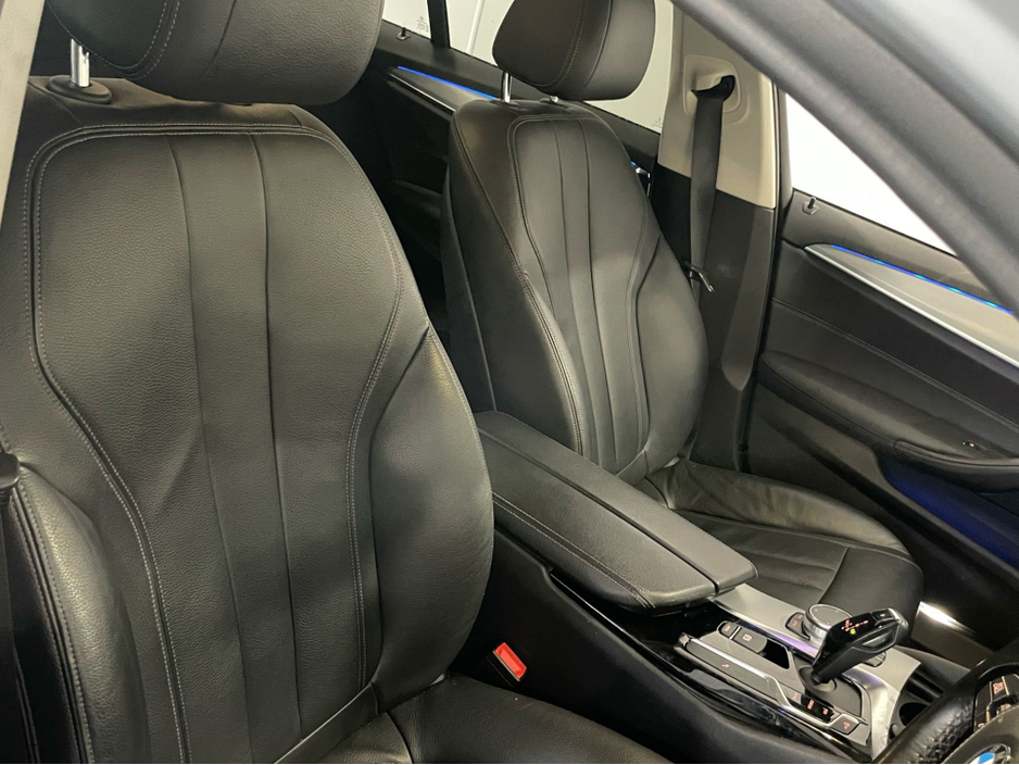 2019 BMW 5 Series 2.0L Diesel For Sale Images