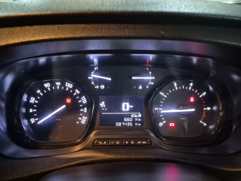 2023 Opel Vivaro 1.5L Diesel For Sale Images