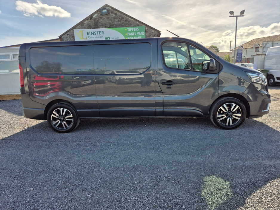 2023 Renault Trafic 2L Diesel For Sale Images