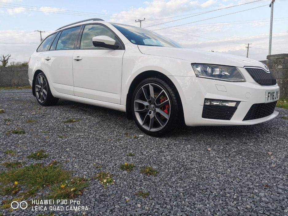 Skoda Octavia 2.0L Estate Diesel Manual