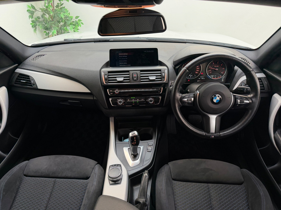 BMW 1 Series 118D 2.0 DIESEL M-SPORT PRO PLUS M-PERFORMANCE AUTOMATIC // M3 CS ALLOY PACKAGE INCLUDED // ALPINE WHITE METALLIC // LED MATRIX LIGHTING // LANE DEPARTURE ASSIST // PRO MEDIA PACK // CRUISE CONTROL — thumbnail 35