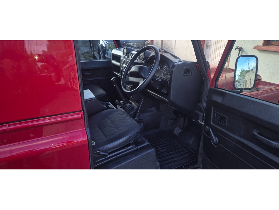 2014 Land Rover Defender 2.2L Diesel For Sale Images