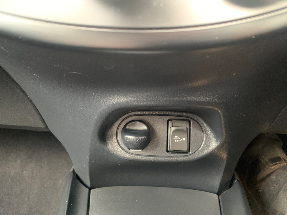 2017 Toyota Yaris 1L Petrol For Sale Images