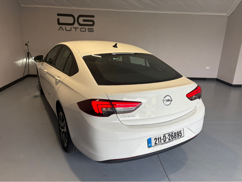 2021 Opel Insignia 1.5L Diesel For Sale Images