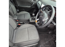 2022 Renault Captur 1L Petrol For Sale Images