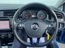 2014 VOLKSWAGEN GOLF HIGHLINE 1.4 TSI AUTO // PANORAMIC SUNROOF // HEATED LEATHER SEATS // BLUETOOTH MUSIC