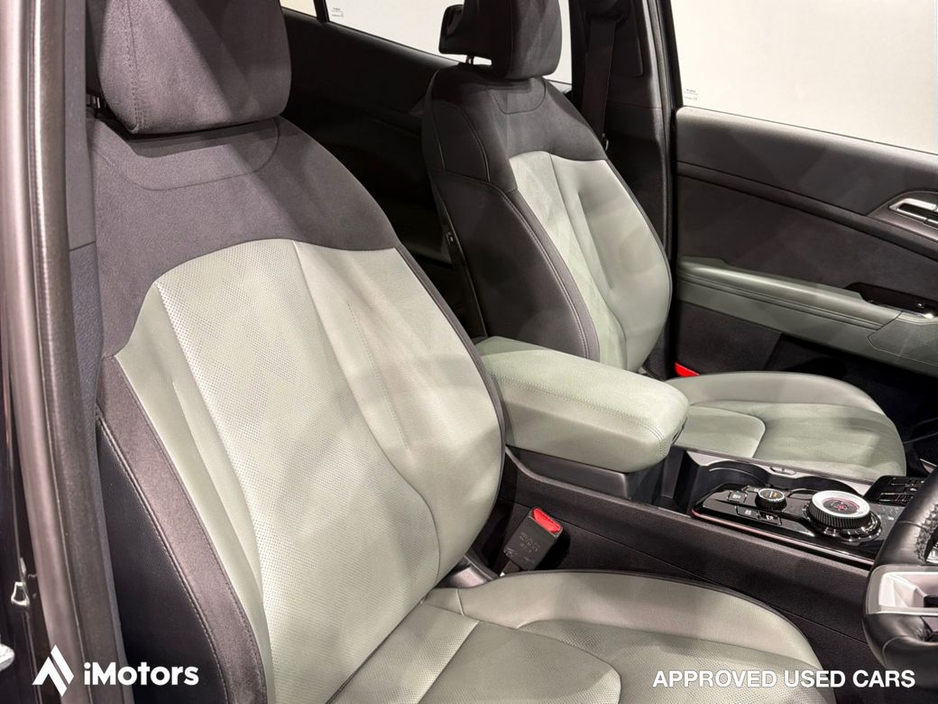 Kia Sportage 4WD PLUG-IN HYBRID Anniversary Edition — thumbnail 18
