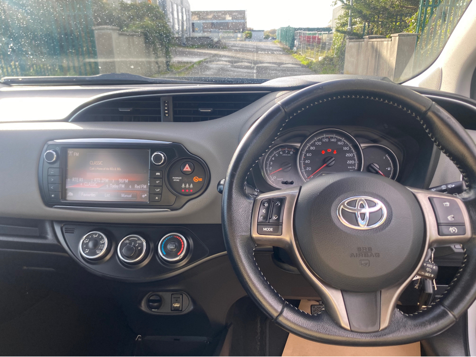 2017 Toyota Yaris 1L Petrol For Sale Images
