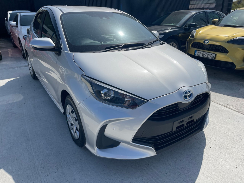 2020 Toyota Yaris 1.5L Petrol Hybrid For Sale Images