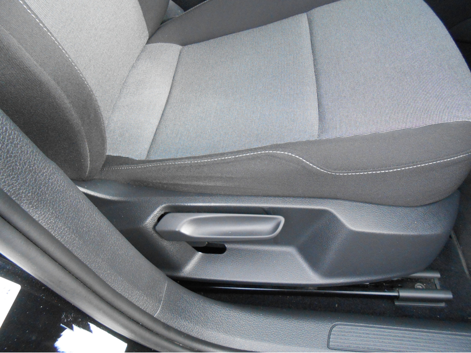 2016 Volkswagen Golf 1.2L Petrol For Sale Images