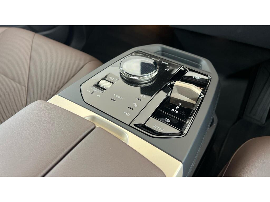 2022 BMW iX 0L Electric For Sale Images