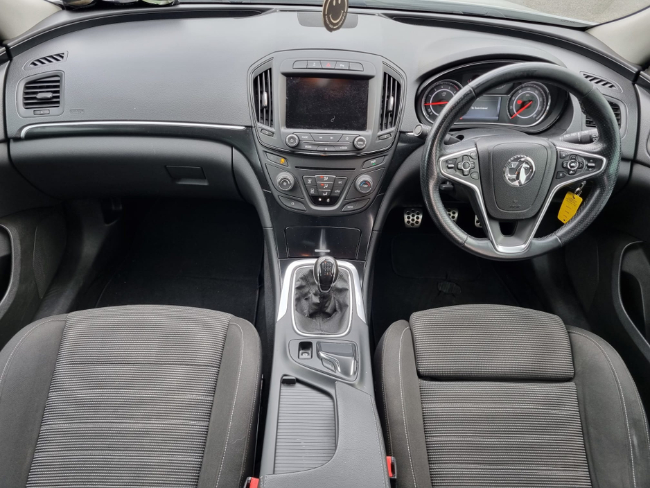 2014 Vauxhall Insignia 2.0L Diesel For Sale Images