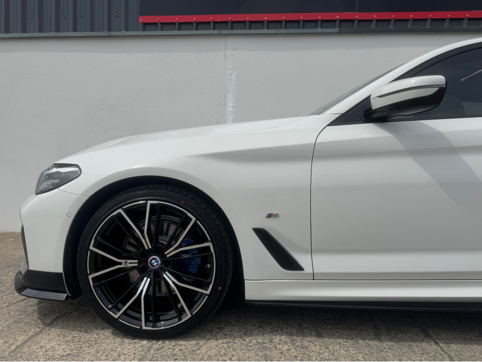 2023 BMW 5 Series 2.0L Diesel Hybrid For Sale Images