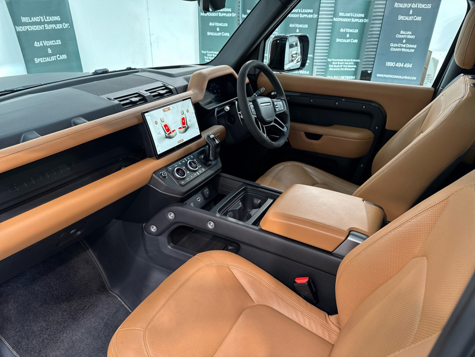 2023 Land Rover Defender 5.1L Petrol Plug-in Hybrid For Sale Images
